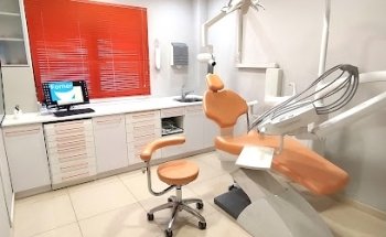 Centro Odontologico Forner -Dra. Carmen Forner- ATM, Periodoncia, Rejuvenecimiento Labial