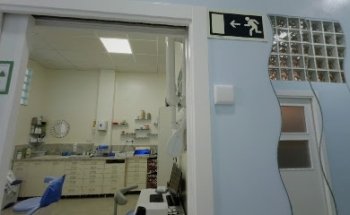 Clínica Dental Eskeif - Dentista en Torre del Mar y Vélez Málaga