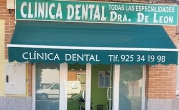Clínica Dental Mora. Dra. De León Santana