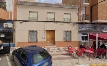 CLINICA DENTAL TARRAGA GOMEZ S.L.