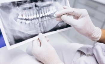 Instituto Bucodental Selas y Carrero Hermosilla