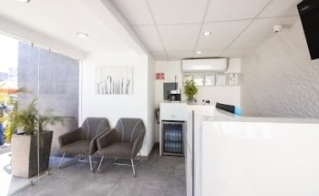 Navarro Dental