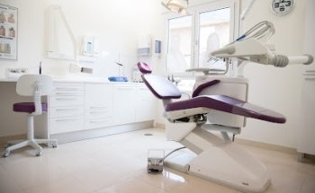 Like Dental Clinic