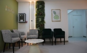 Golden Rose Medical Center - مركز الوردة الذهبية الطبي