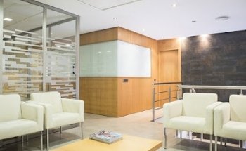 Plaza & Tena Dental
