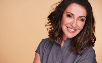 Martina Collins Dental & Skin Clinic - (Private Dentist Belfast | Cosmetic Dentist Belfast | Invisalign Belfast)