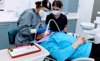 Riyo Dental