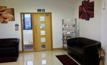 Smile Zone Dental Practice Leicester - Teeth Whitening | Invisalign | Smile Makeover | Veneers