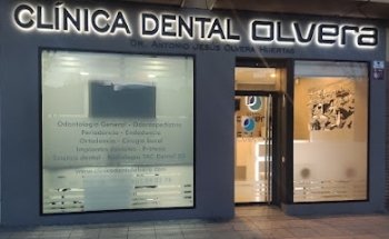 CLÍNICA DENTAL OLVERA Dr. Antonio Jesús Olvera Huertas