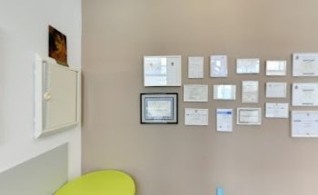 Adatt Dental S.L.P.