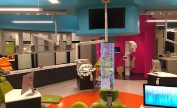 Happy Pediatric Dentistry