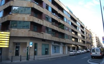 CLÍNICA DENTAL LOBATO en Salamanca