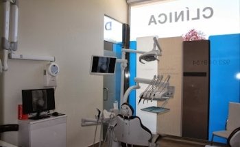 CLINICA DENTAL BEATRIZ RIESCO