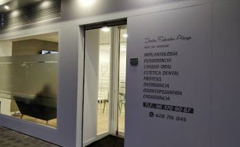 Clínica Dental Javier Salvador