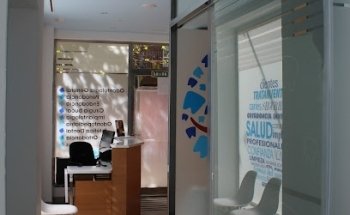 Clínica Dental Los Cedros 23